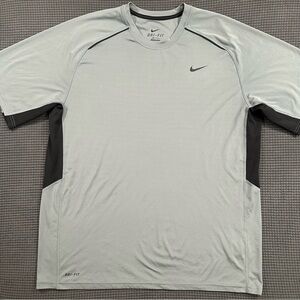 Nike Dri Fit Shirt Gray Short Sleeve Athletic Performance Tee XL